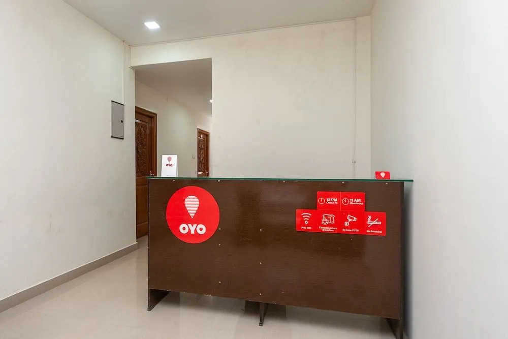 OYO 26677 Pmr Guest Inn