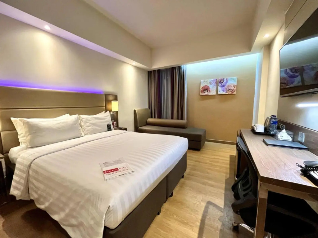 Bigland Hotel & Convention Sentul