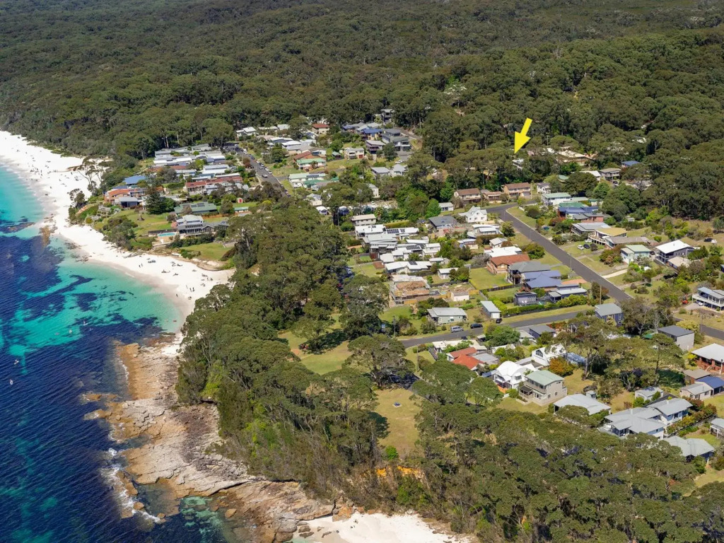 Sea Deck Hyams Beach