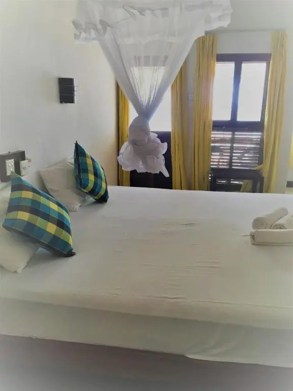 Dephani Beach Hotel