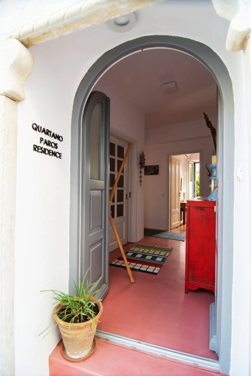 Quartano Paros Residence
