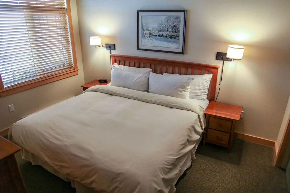 Sunstone #305 1 Bedroom 1 Bathroom Condo