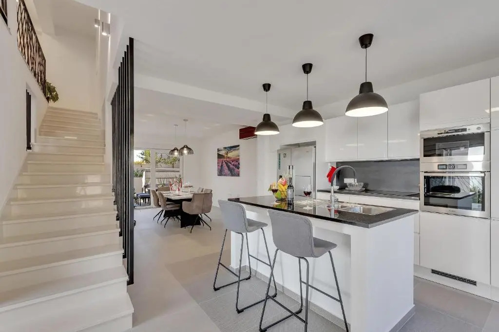 Family friendly apartments with a swimming pool Podgora, Makarska - 18920