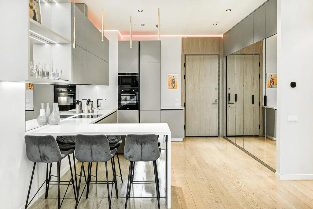 Апартаменты Fly Apartments  на проезде 1-й Красногвардейский