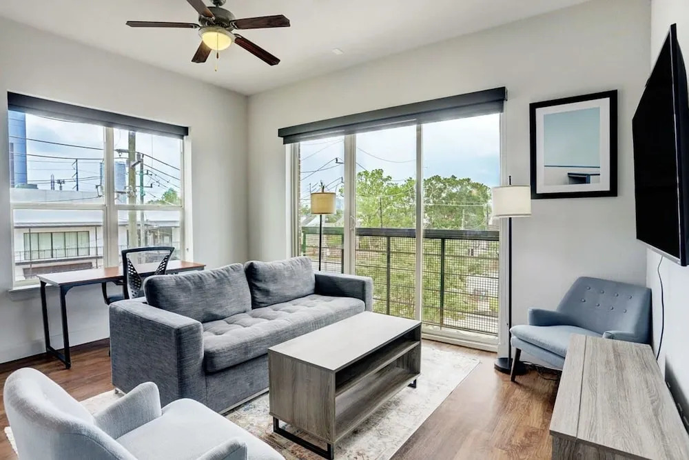 Jade At Millennium - 3 Bed Apt in Houston