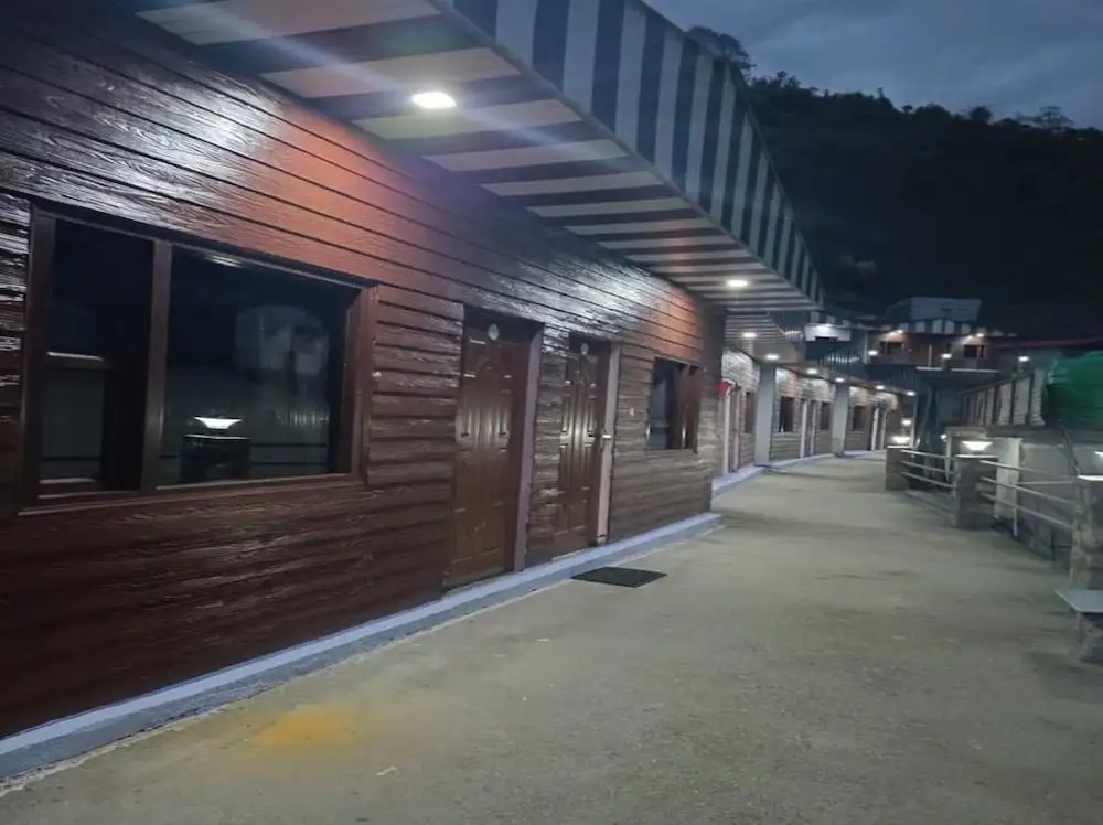 Shivay Kingdom Eco Cottage And Huts