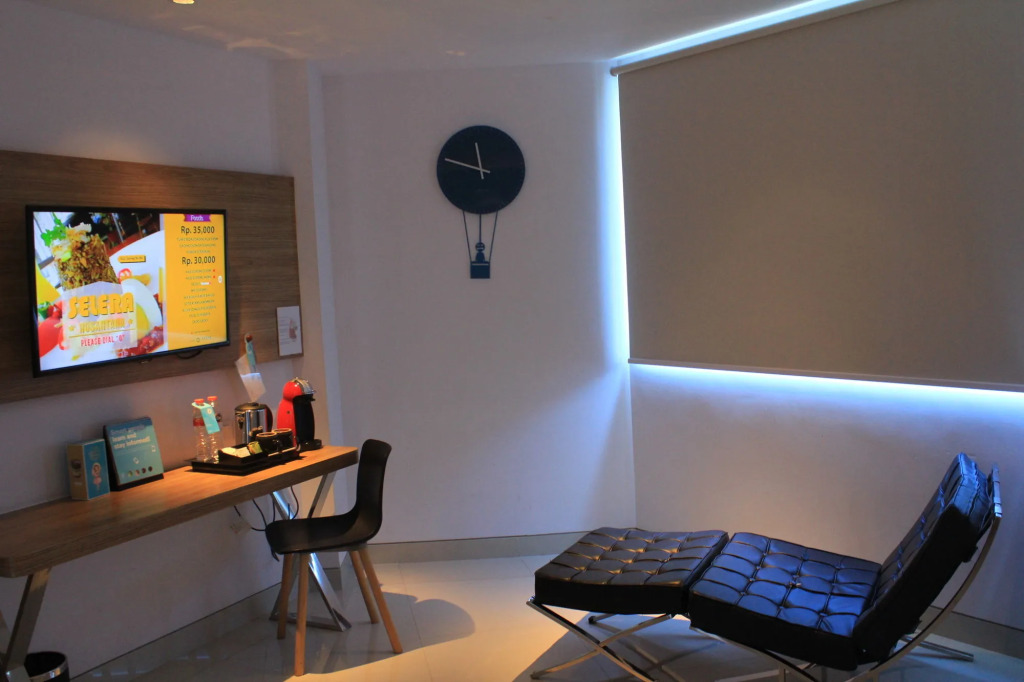 Mooz Hotel Surabaya