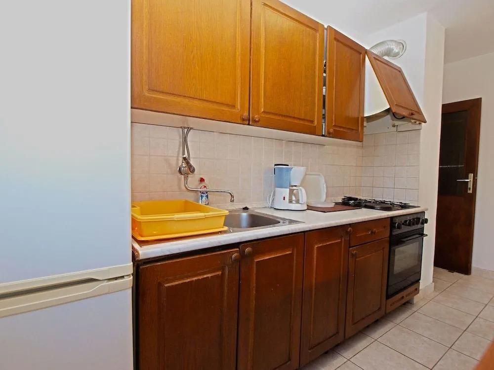 Apartment 1198