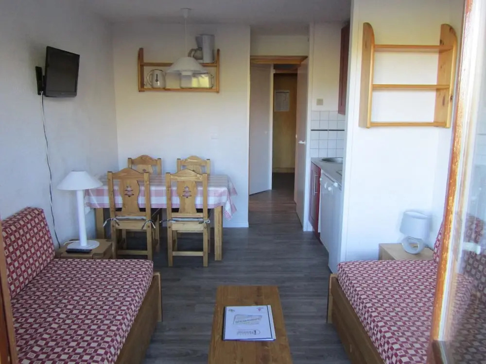 Belle Plagne Studio Cabine on Slopes 4 People of 23 mÂ² Cal205