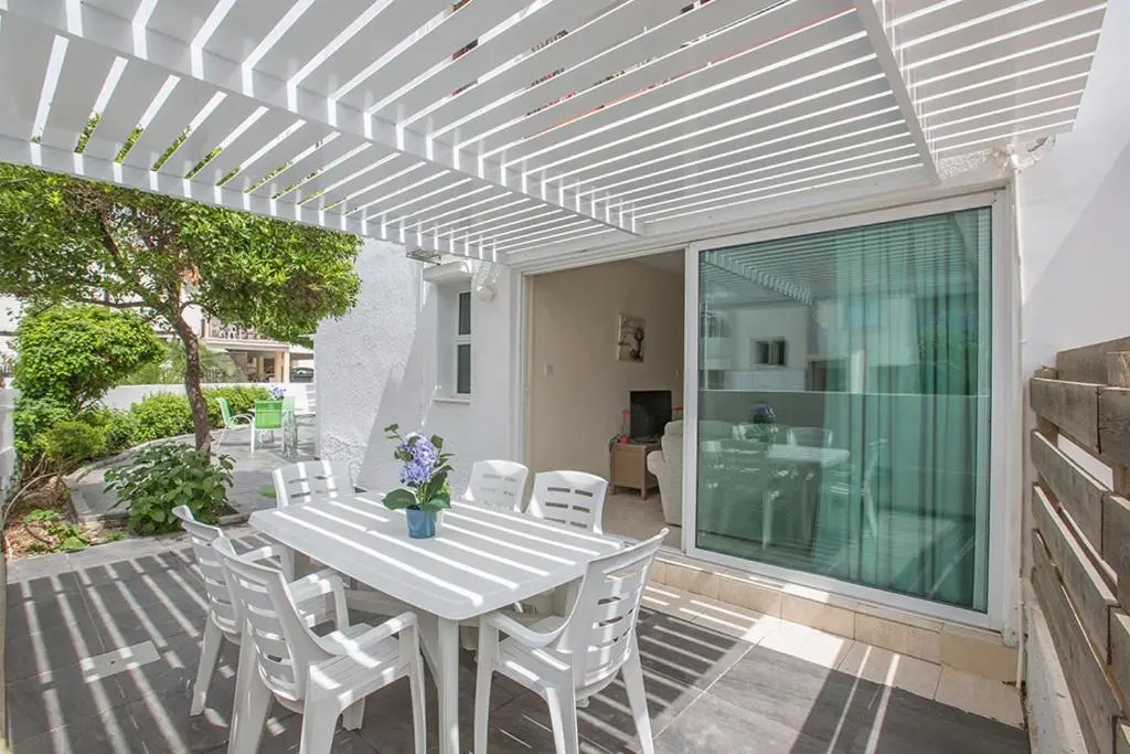 Merab Holidays Apartment Castalia 62