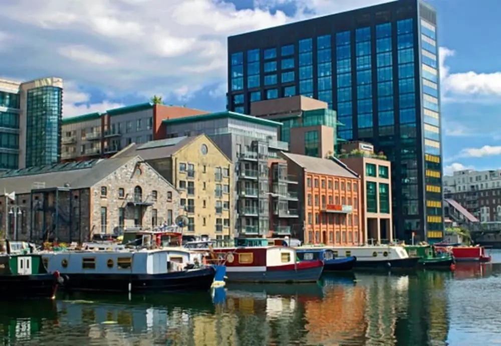 Modern 2 Bedroom Apartment in Dublin City Centre
