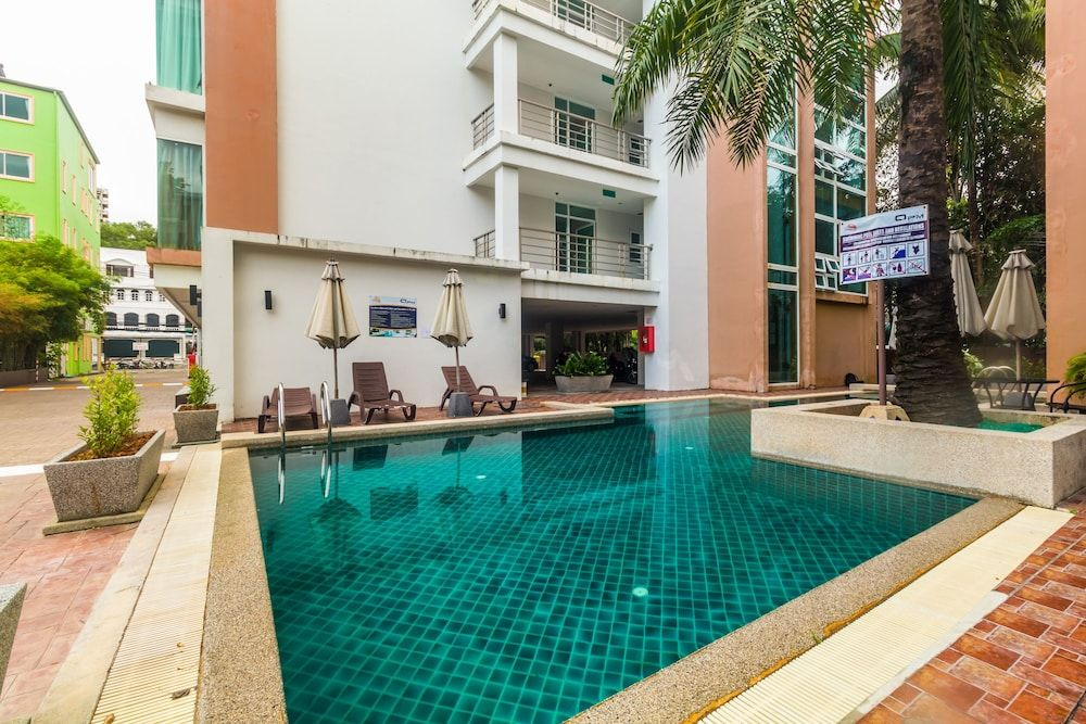 Heaven Lagoon Apartments by Lofty