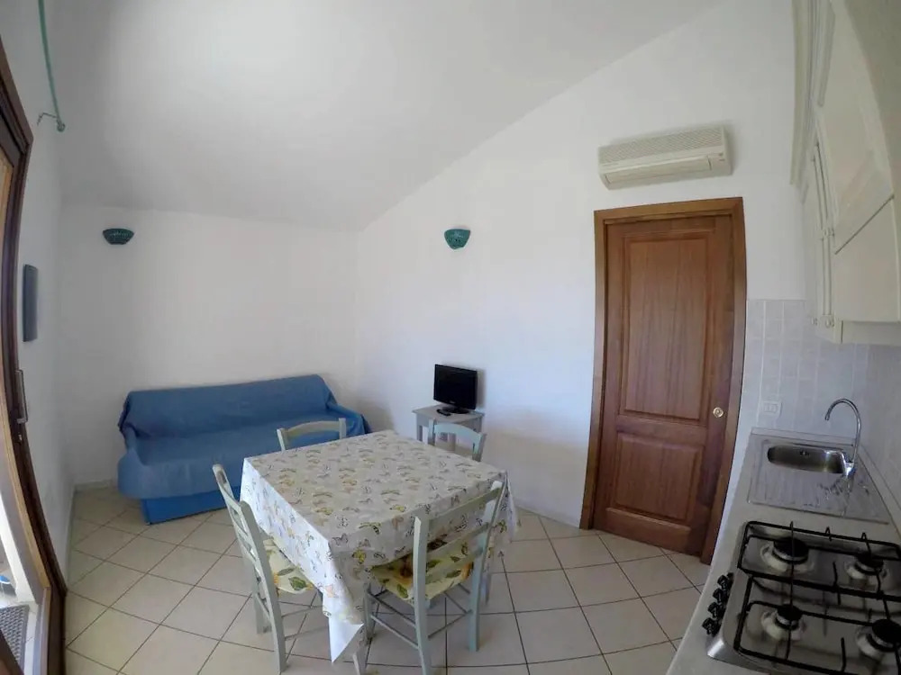 Apartment With one Bedroom in Provincia di Olbia-tempio, With Wonderful sea View, Shared Pool and Balcony - 2 km From the Beach