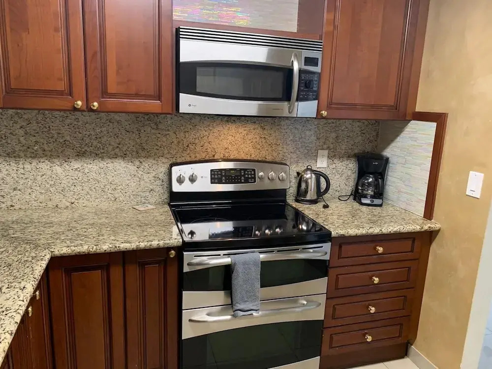 Wonderful Marbella Tower Sunny Isles Beach 2 Bedroom Condo by Redawning
