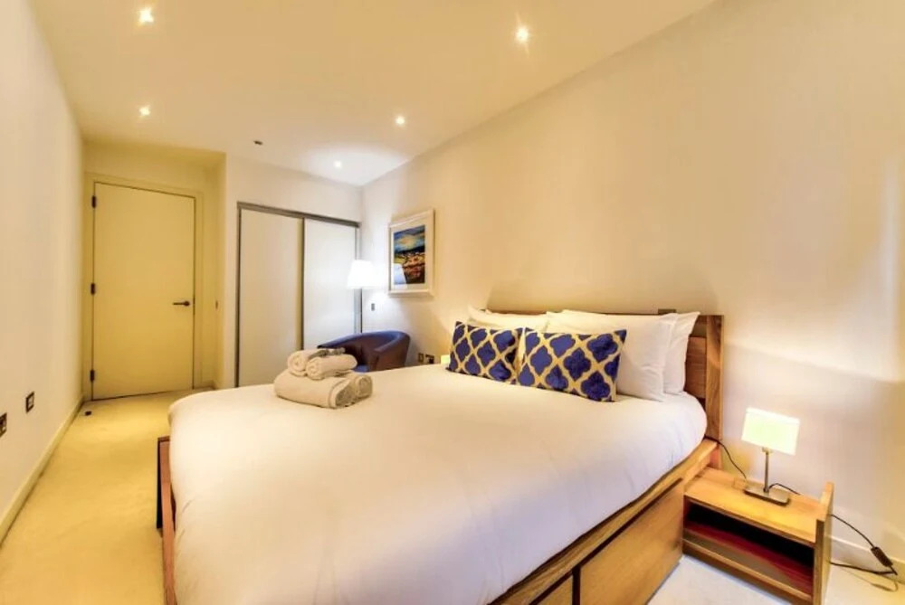 Luxury Quartermile Apart