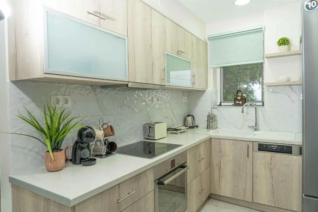 Tzortzis Family Apartments