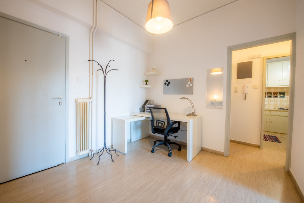 Spacious Living at Kallithea
