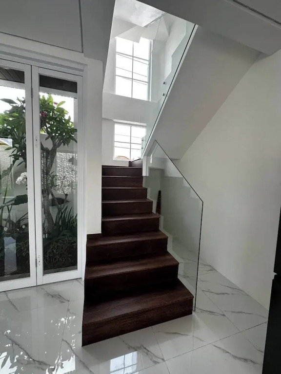 newly built Villa Na Bali