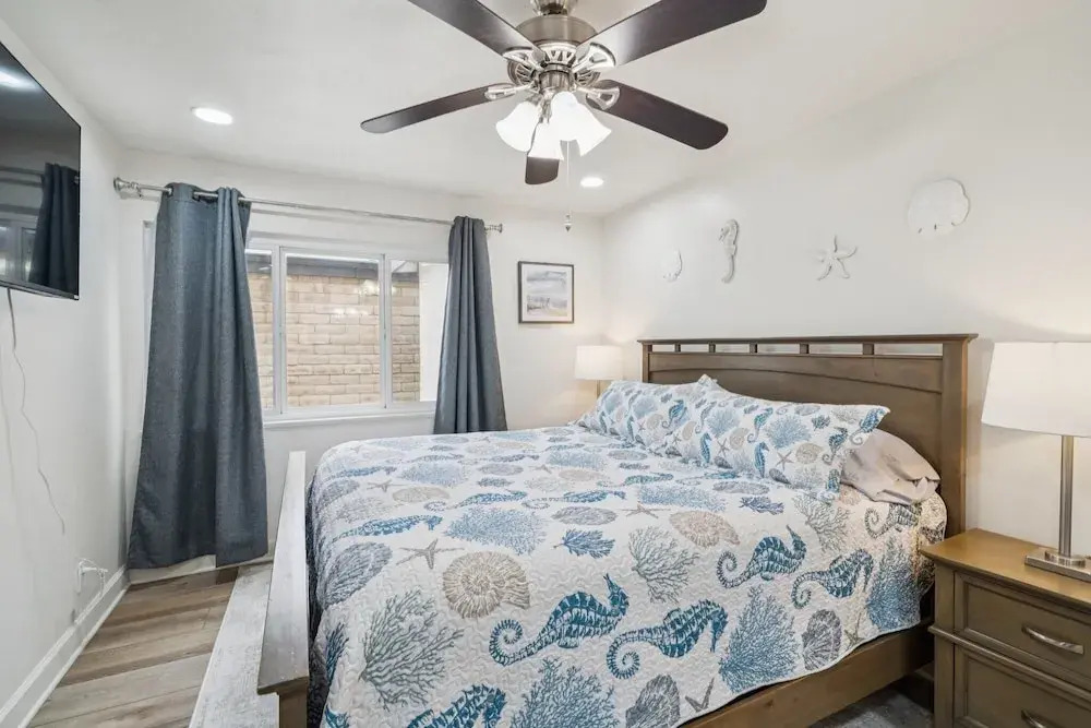 2 Bed Beach Condo #125 2 Bedroom Condo by Sunset Shores Condominiums