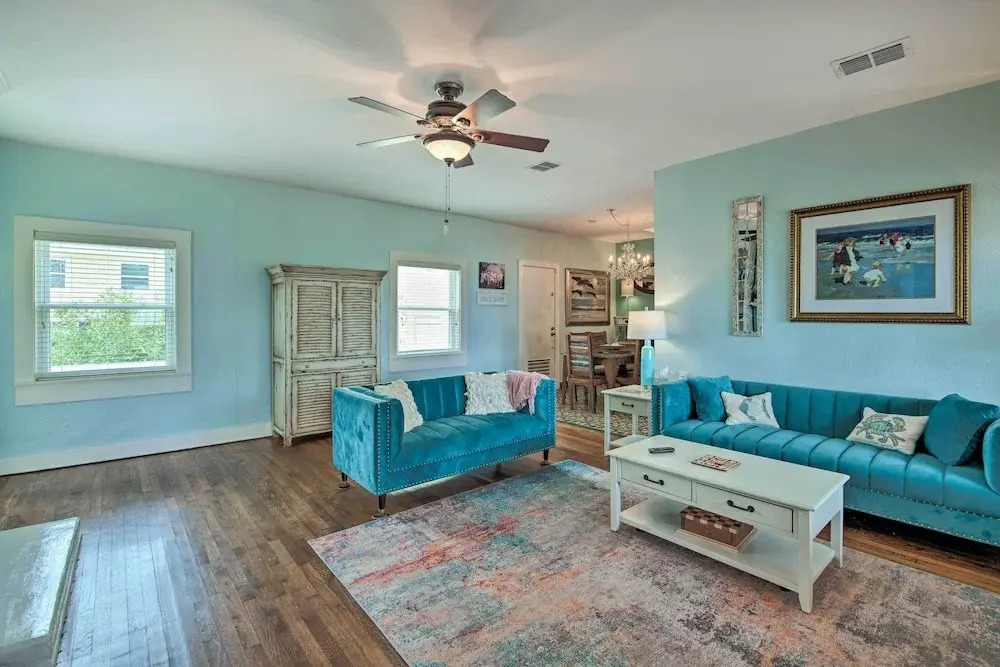 1 Mi to Dtwn Rockport: 'ocean Pearl' House