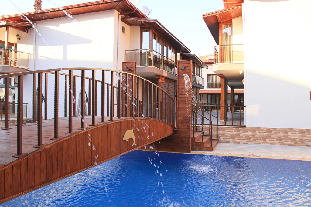 Dolphin Apart Hotel