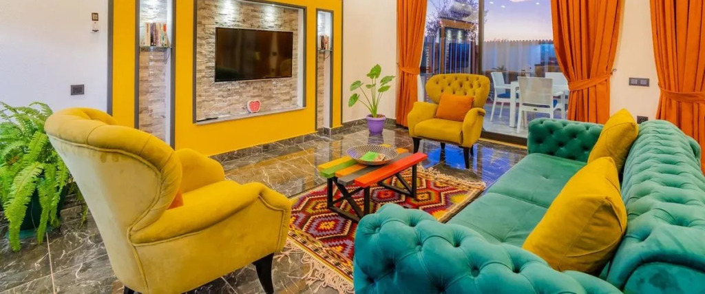 Villa Flood