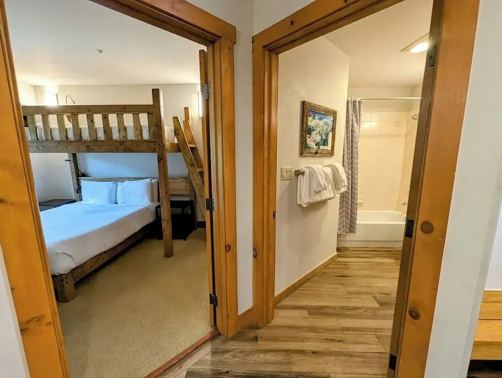 Expedition Station 8607 by SummitCove Vacation Lodging
