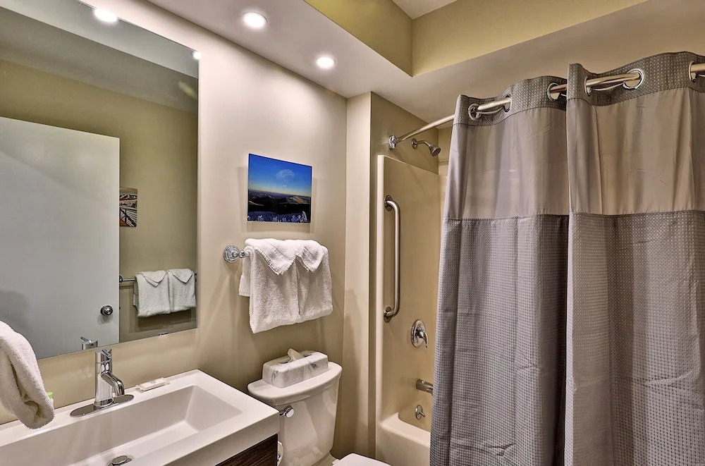Kcis 132 - the Sun Suite at Killington Center, 2rm/6 Ppl