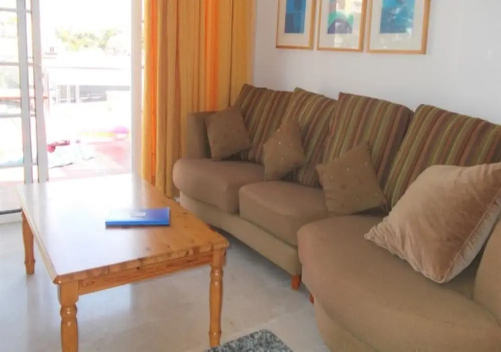 Beach Site N 12. Your Private Two-Bedroom Sanctuary One Minutes From The Beach