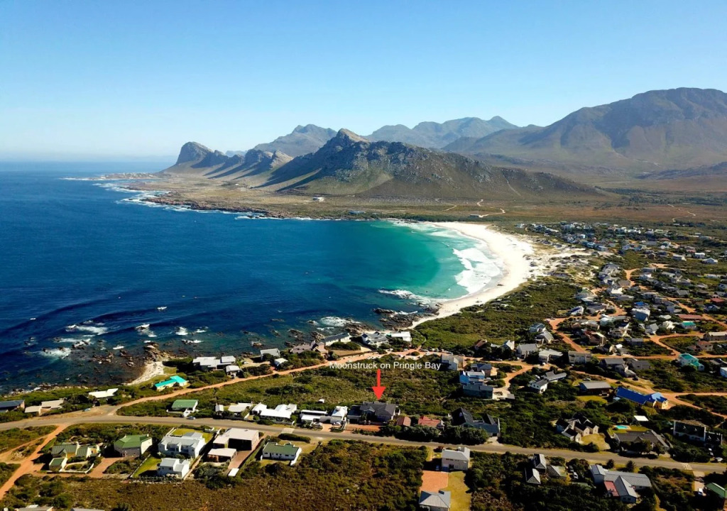 Moonstruck on Pringle Bay Guesthouse