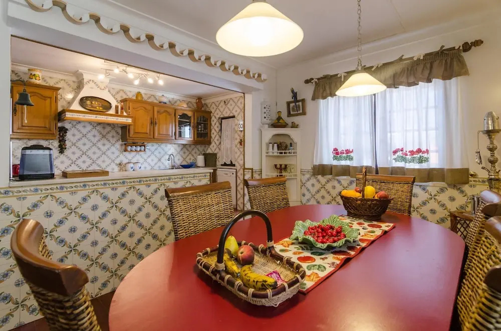 Large 5BR Villa in Albufeira Relax & Enjoy