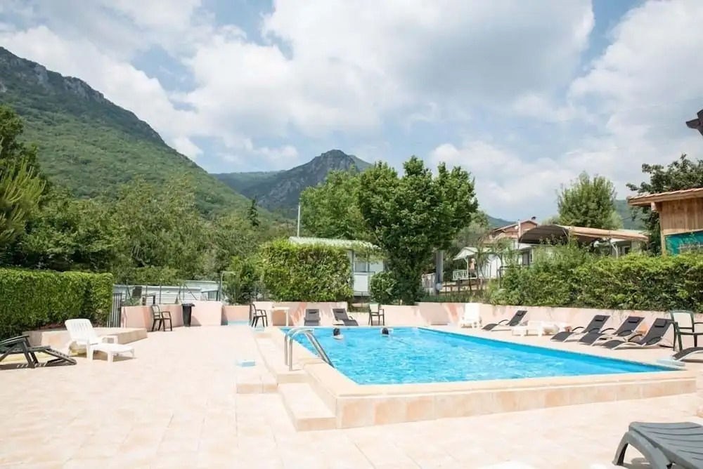 Camping le Mas Fleuri