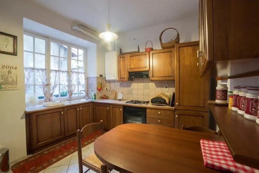 Gio s House Vintage Style Into Borromee Island