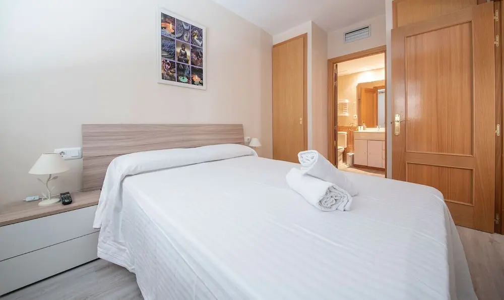 Apartment AC 20mts From Beach - R95