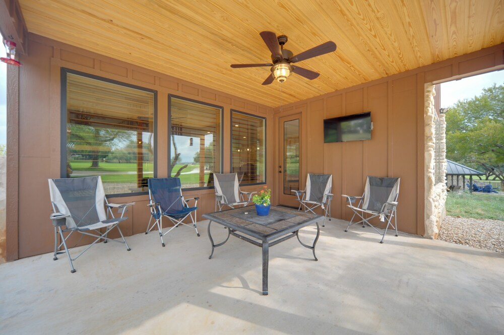 Horseshoe Bay Resort Home ~ 6 Mi to Lake Lbj!