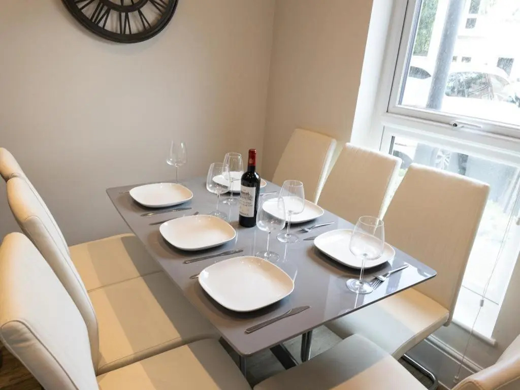 Hewlett Townhouse Addlestone