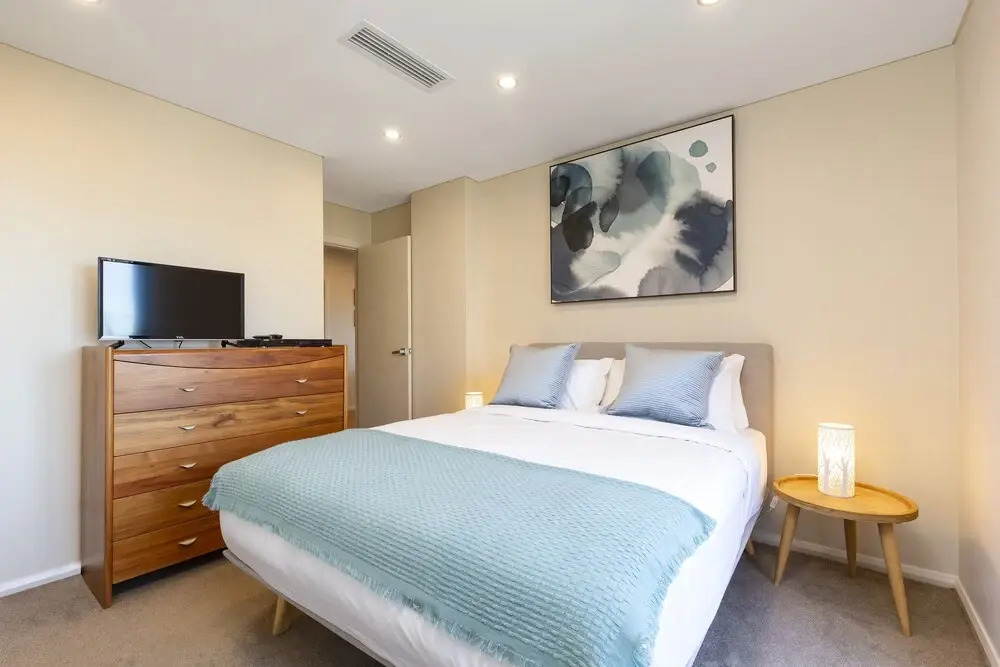 North Sydney Fully Self-Contained-16 Wal