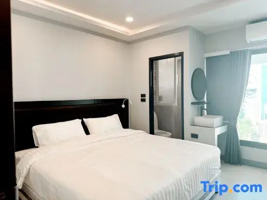 Smith Hotel