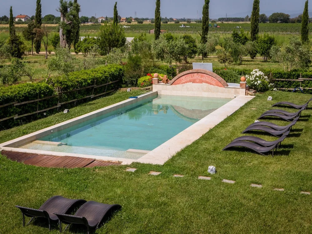 Tasteful Apartment in Roselle Terme With Fenced Garden