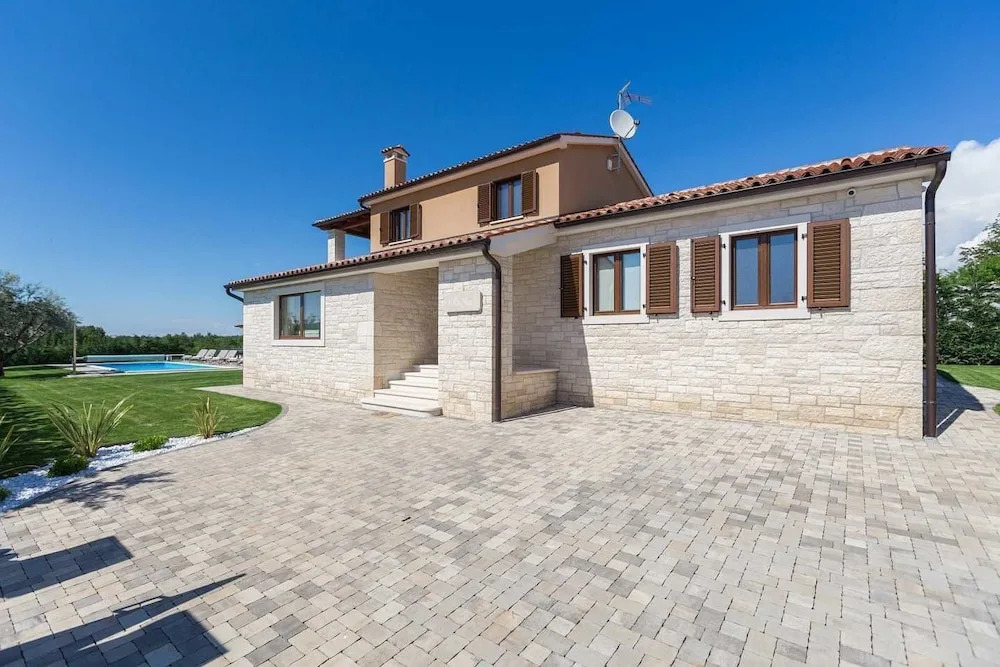 Villa Nata