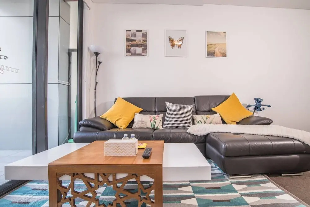 2bed2bath APT at Wolli Creek+P* Close to Airport