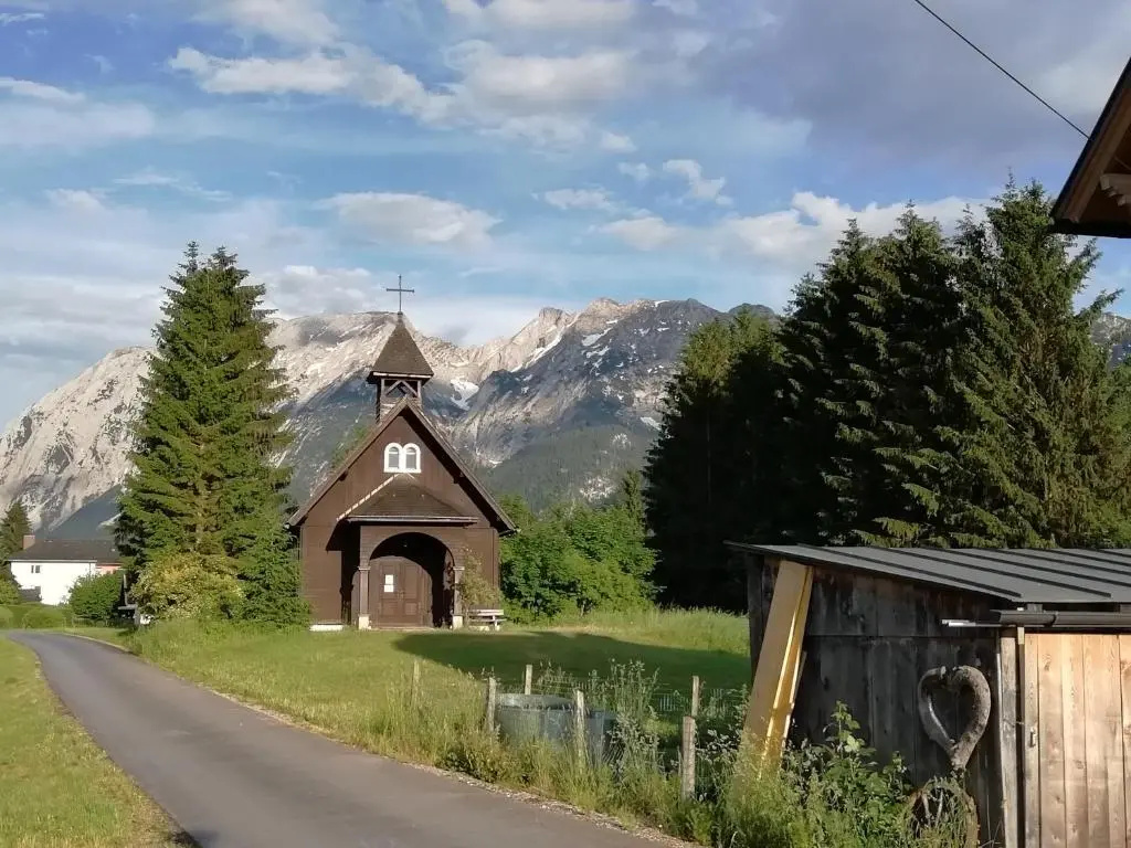 Sandras Ferienhaus Bungalow Sonnenalm