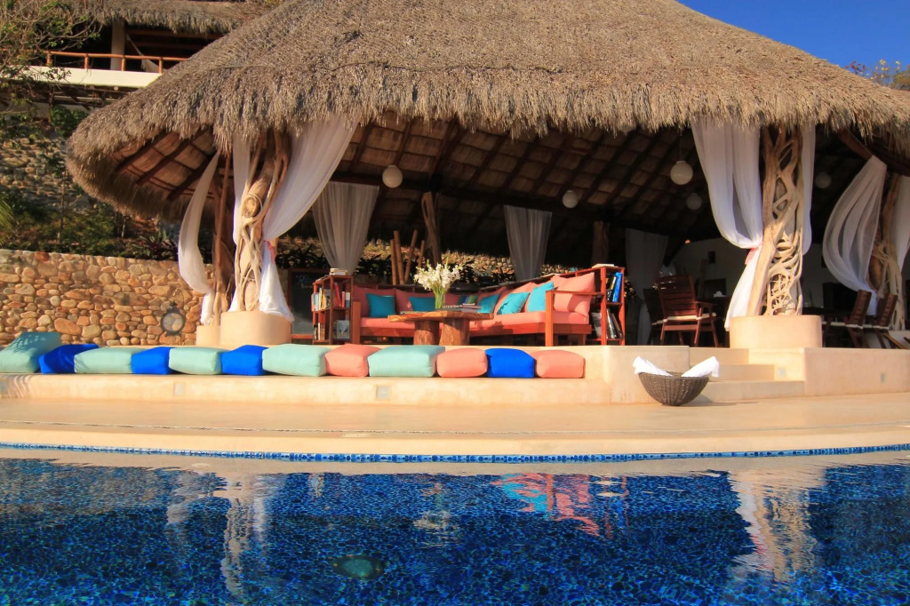 Zoa Hotel