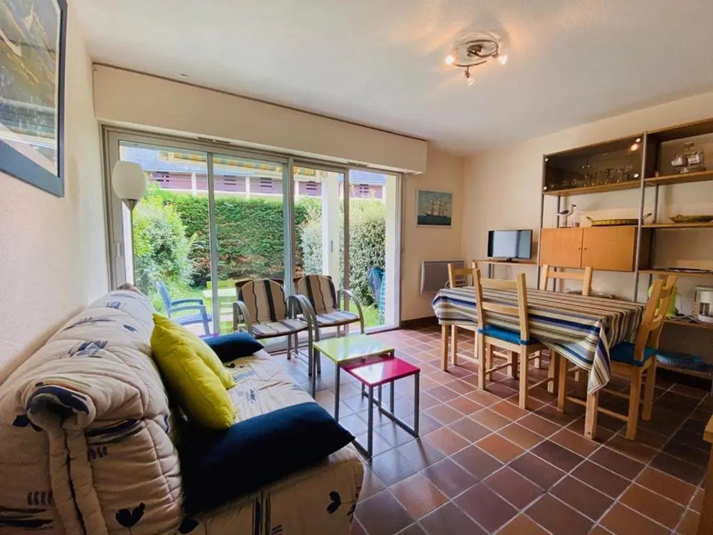 Appartement Carnac, 2 pièces, 4 personnes - FR-1-377-48