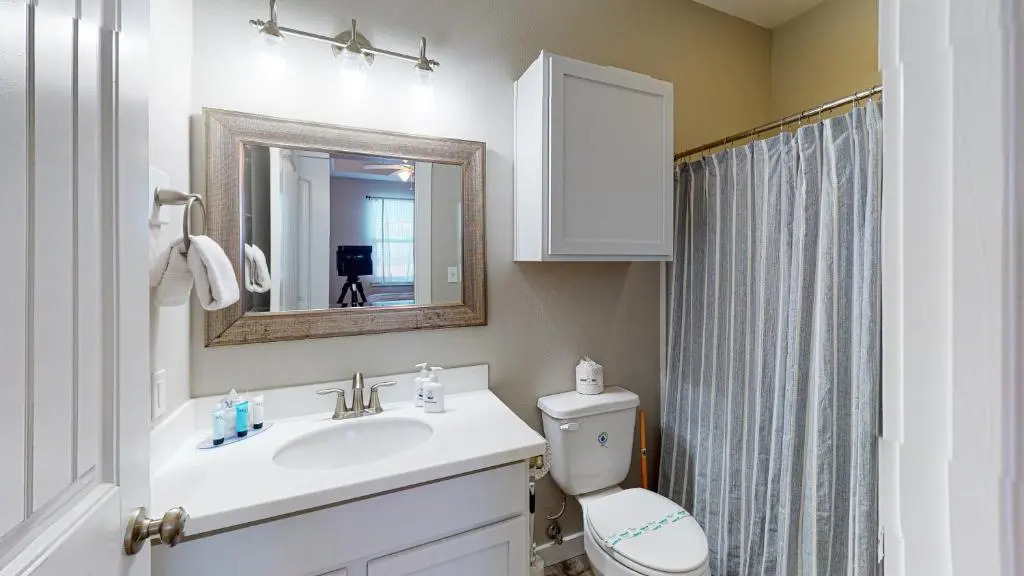 BC508 Townhome with Beach Inspired Decor, Heated Pool with Water Slide