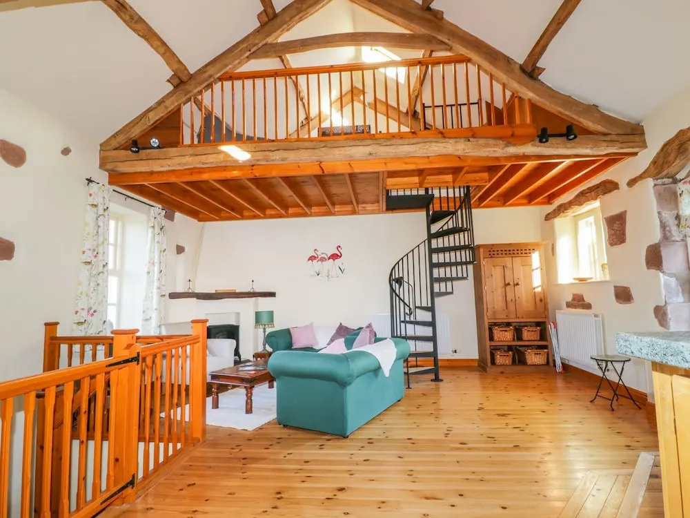 Courtyard Cottage