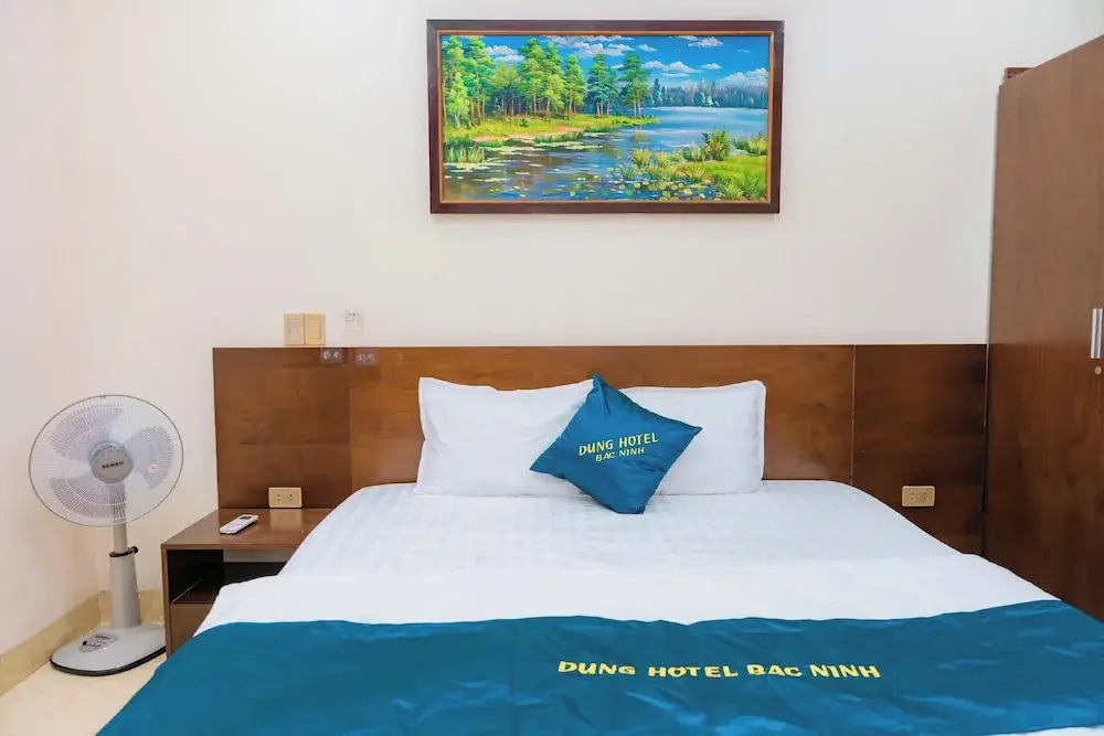 Sky 2 Hotel
