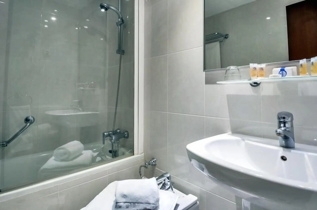 Отель Espahotel Plaza Basílica