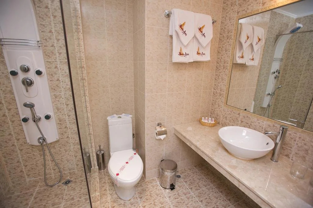 Art Hotel Babylon