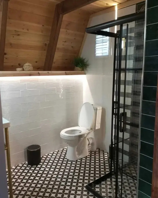 Tenora Suit Bungalov